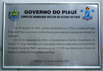 Placa simbólica - Desvinculação da PMPI (2002)