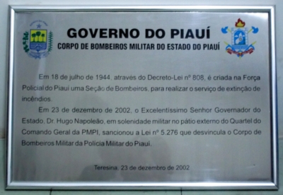 Placa simblica - Desvinculao da PMPI (2002)