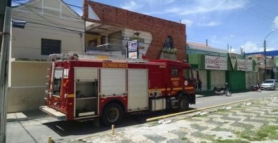 INCENDIO EM ESCRITORIO