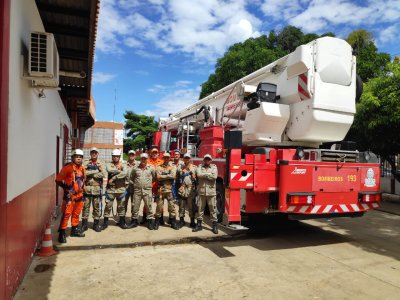 CURSO DE OPERADOR DE PLATAFORMA AREA BRONTO SKYLIFT